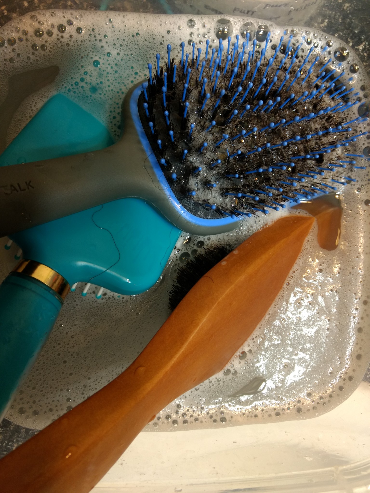 Washing Hair Brushes To Save Money